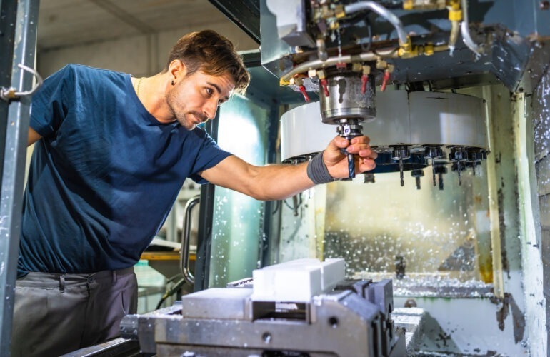 CNC-Leiharbeiter