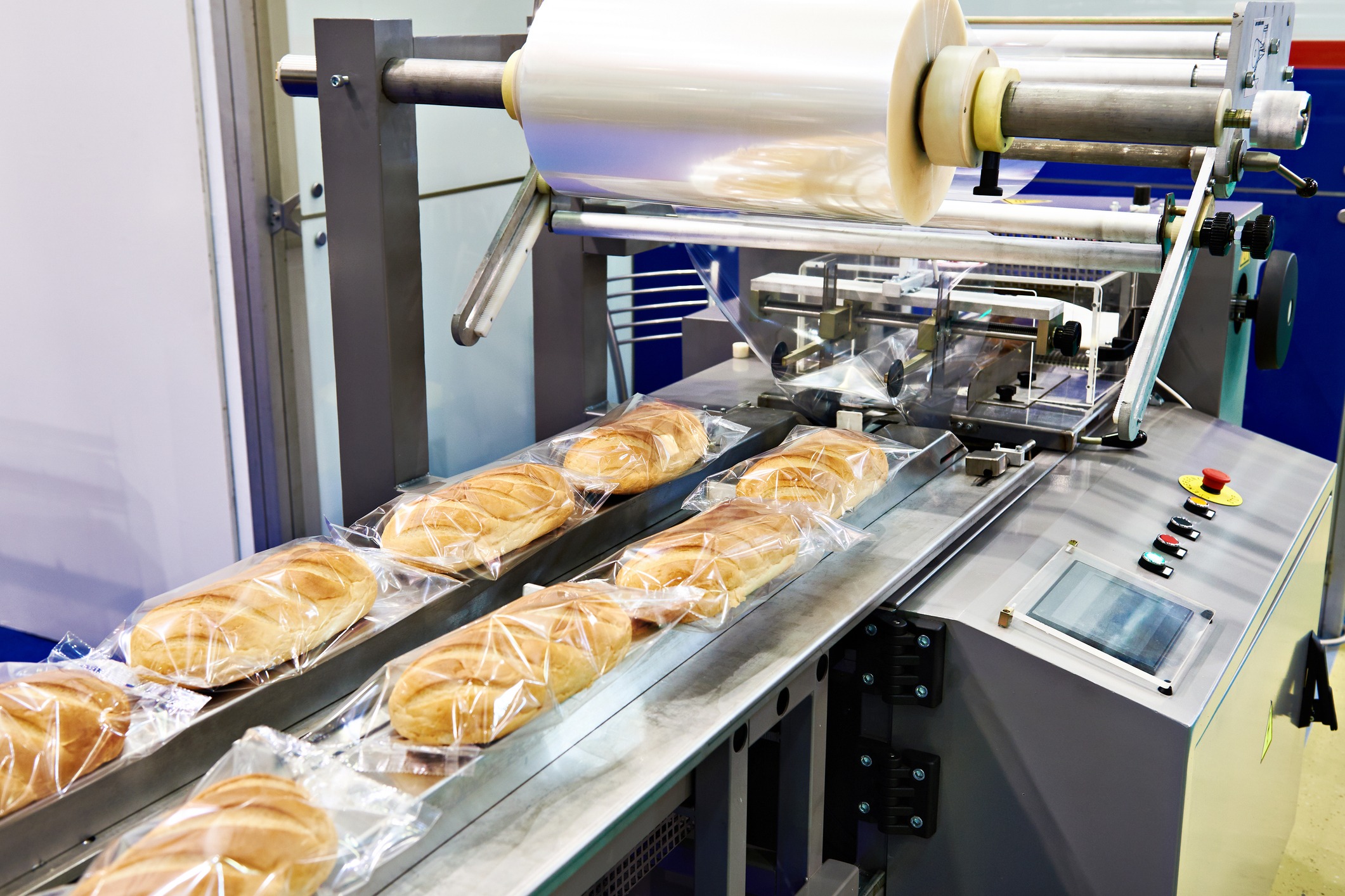 produktinsmitarbeiter in der Verpackungsindustrie