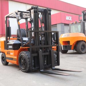 Industrial Trucks: Types, Applications, and Differences at a Glance