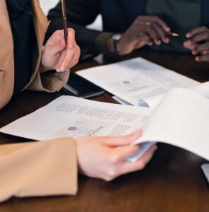Temporary Staffing vs. Subcontracting – Definitions & Differences